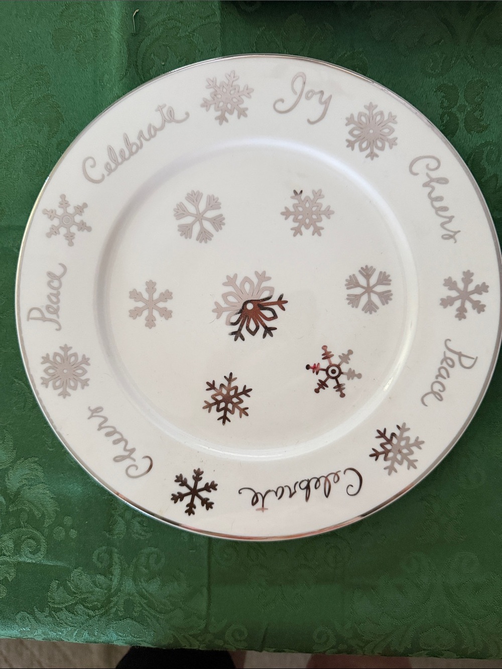 Vintage Gibson Silver “Snowflakes” Dinner Plates - Set of 4